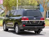 Toyota Land Cruiser GXR 2017 V8